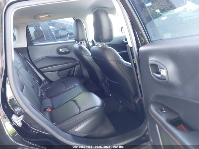 3C4NJDCB5JT246344 Jeep Compass Limited 4x4