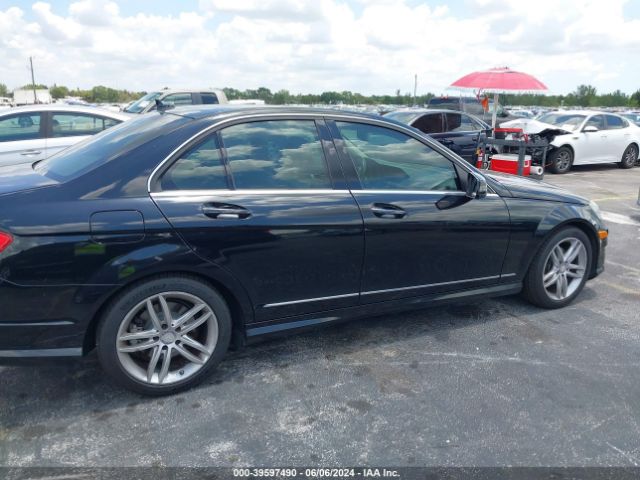 WDDGF4HB1EA965368 Mercedes-Benz C 250 Luxury/sport