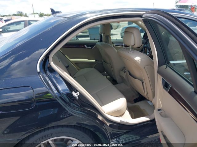 WDDGF4HB1EA965368 Mercedes-Benz C 250 Luxury/sport
