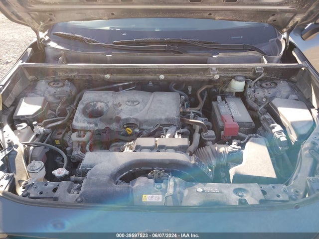 Toyota RAV4 LE 2019 JTMH1RFV1KD032331 Image 10