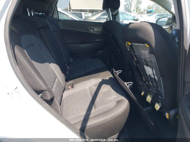 KM8K23AG9MU104531 Hyundai Kona Electric Sel