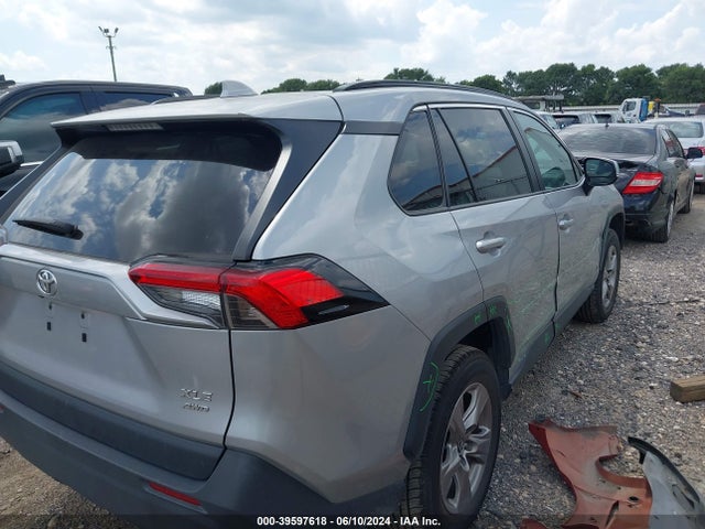 Toyota Rav4 Xle 2022 2T3P1RFV4NW265543 Image 4