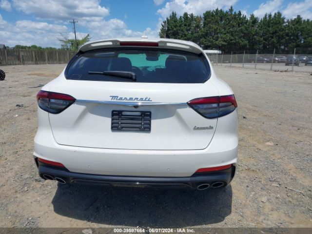 ZN661YUM3NX400439 Maserati Levante Modena