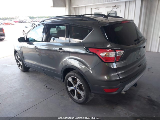 Ford ESCAPE SE 2017 1FMCU0GD3HUF02351 Image 3