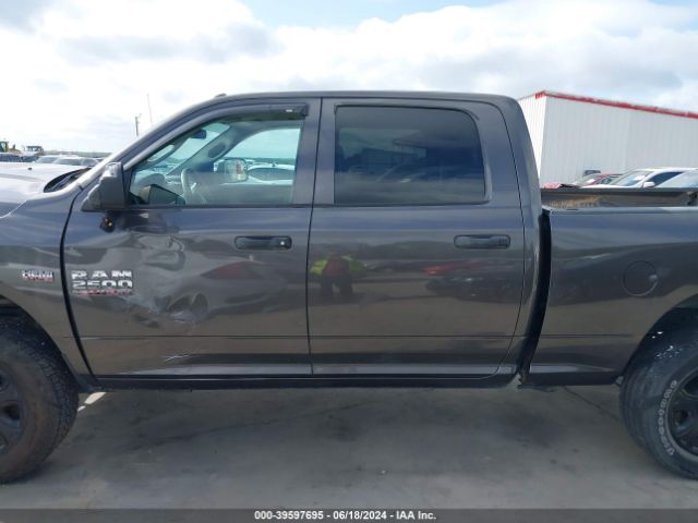 3C6UR5CJ7HG578765 RAM 2500 Tradesman  4x4 6'4 Box