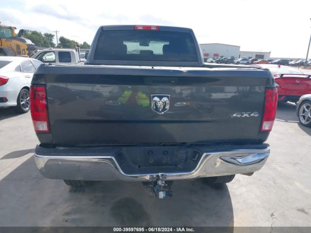 3C6UR5CJ7HG578765 RAM 2500 Tradesman  4x4 6'4 Box