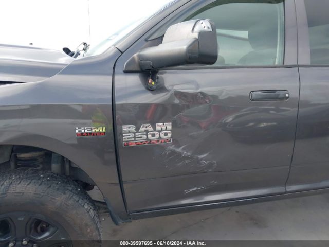 3C6UR5CJ7HG578765 RAM 2500 Tradesman  4x4 6'4 Box