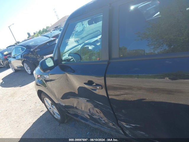 KIA Soul 2016 KNDJN2A24G7330162 Image 12