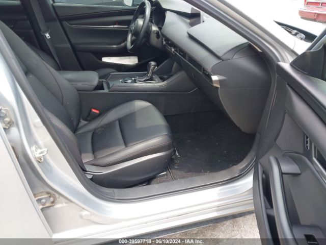 JM1BPACL8L1166457 Mazda Mazda3 Select Package