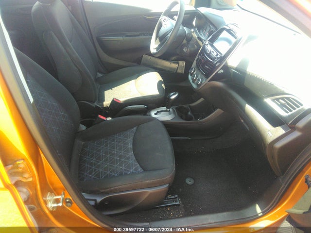 Chevrolet Spark 1lt Cvt 2019 KL8CD6SA9KC719686 Image 5