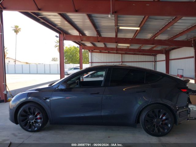 7SAYGDEF9NF492316 Tesla Model Y Performance Dual Motor All-wheel Drive