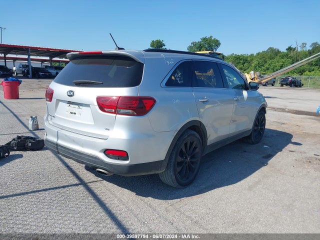 KIA Sorento 3.3l S 2020 5XYPG4A58LG702965 Image 4