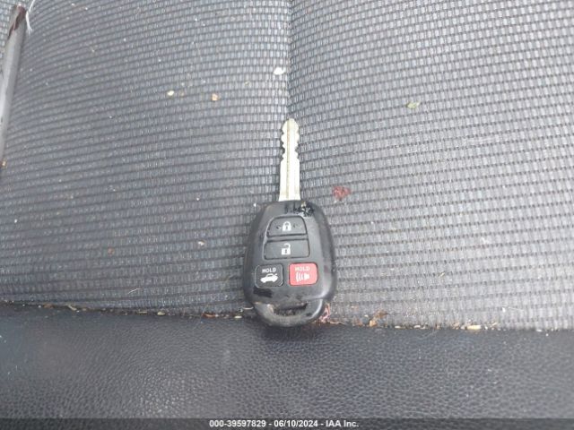 2T1BURHE3FC391242 Toyota Corolla S Plus