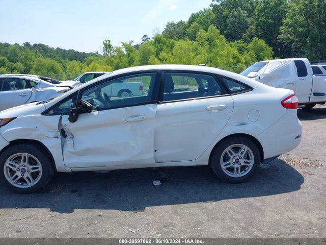 Ford FIESTA SE 2018 3FADP4BJ1JM138466 Image 14