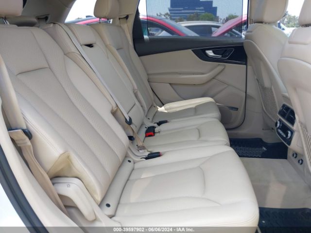 WA1LAAF7XJD025965 Audi Q7 3.0t Premium