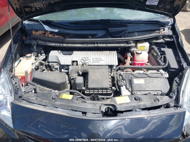 Toyota Prius Two 2015 JTDKN3DU5F1873786 Image 10