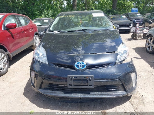 Toyota Prius Two 2015 JTDKN3DU5F1873786 Image 12