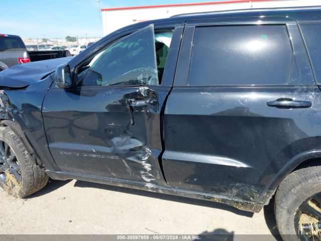 1C4RJEAG3KC763600 Jeep Grand Cherokee Altitude 4x2