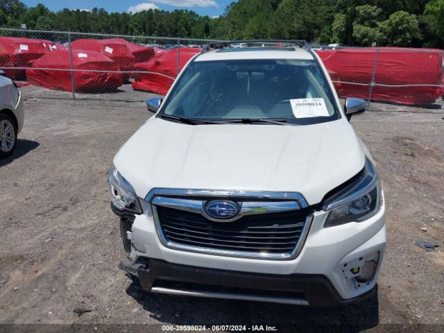 JF2SKAWC4KH454302 Subaru Forester Touring