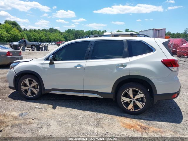 JF2SKAWC4KH454302 Subaru Forester Touring