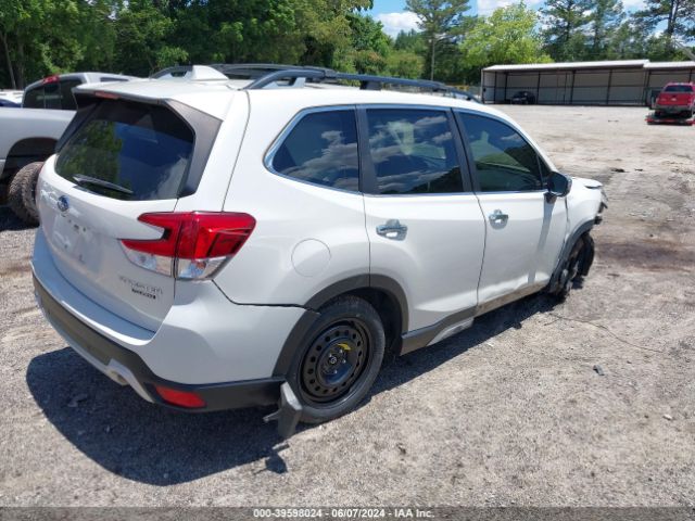JF2SKAWC4KH454302 Subaru Forester Touring