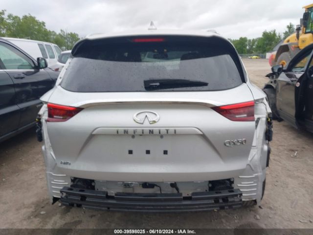 3PCAJ5M30KF120968 Infiniti Qx50 Essential