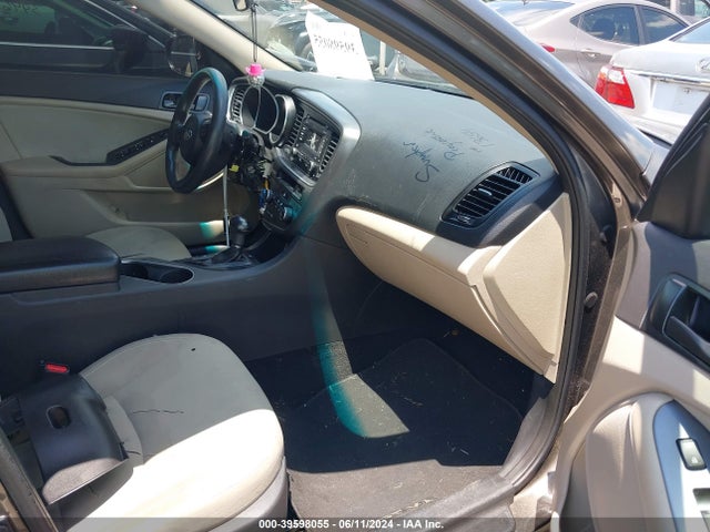KIA Optima Lx 2014 5XXGM4A75EG285600 Image 5