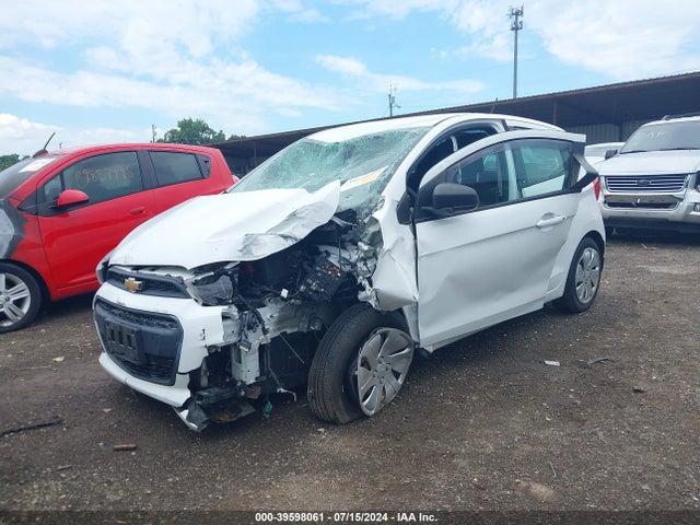 Chevrolet Spark Ls Cvt 2018 KL8CB6SA8JC439472 Image 2