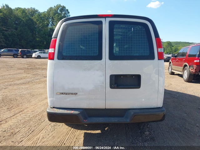 Chevrolet Express 2500 Work Van 2019 1GCWGAFP6K1365506 Image 16