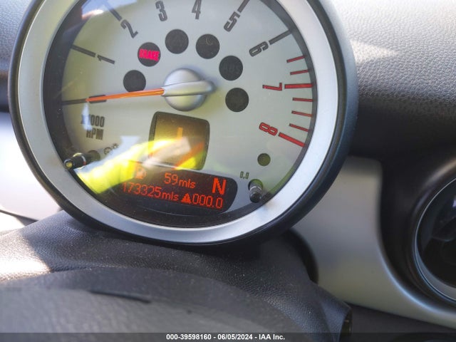 2009 MINI COOPER WMWMF33549TW74413 Photo 6