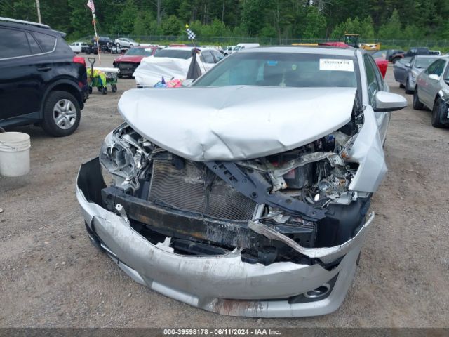 4T1BF1FK1EU795965 Toyota CAMRY SE