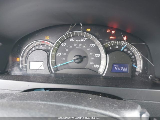 4T1BF1FK1EU795965 Toyota CAMRY SE