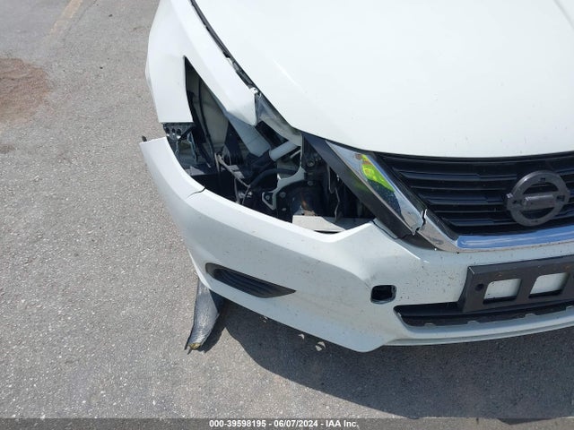 Nissan Altima 2.5 S 2017 1N4AL3AP6HC166659 Image 6