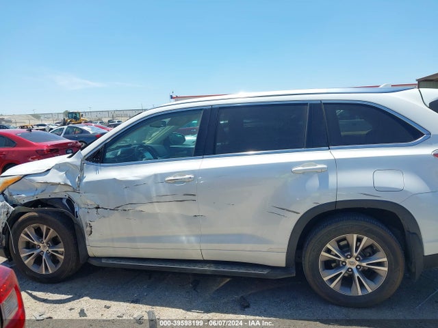 Toyota Highlander Xle V6 2014 5TDKKRFH3ES015617 Image 14