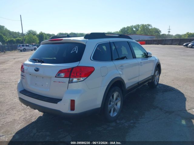 4S4BRCLC5E3318817 Subaru Outback 2.5i Limited