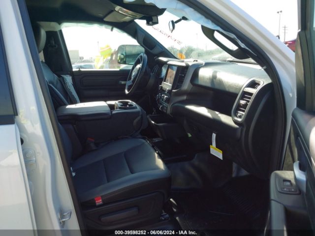 1C6SRECG8RN214049 RAM 1500 Tradesman Quad Cab 4x2 6'4 Box