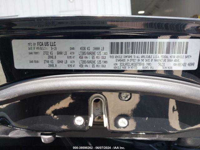 3C6UR5DLXKG673649 RAM 2500