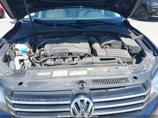 1VWAT7A30FC071300 Volkswagen Passat 1.8t Wolfsburg Edition