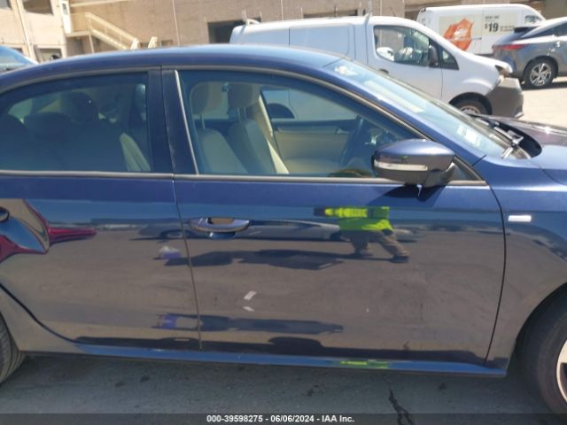 1VWAT7A30FC071300 Volkswagen Passat 1.8t Wolfsburg Edition