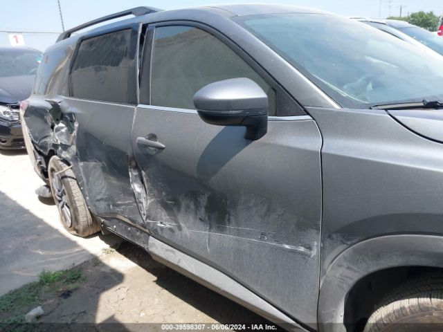 5N1DR3BA3NC216084 Nissan Pathfinder Sv 2wd