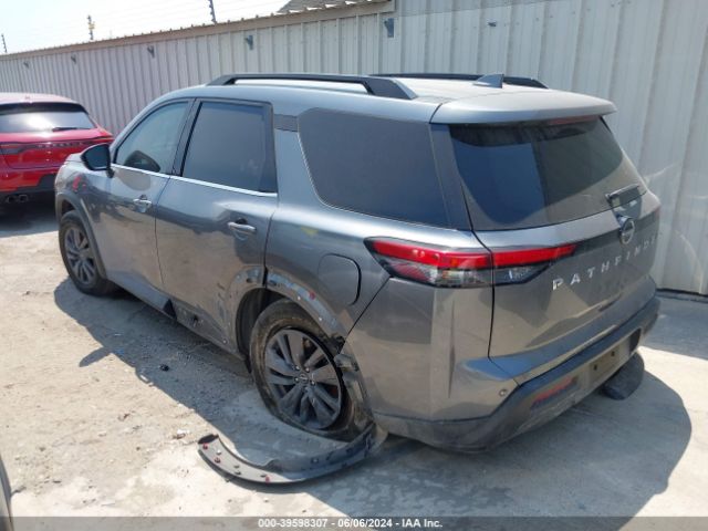 5N1DR3BA3NC216084 Nissan Pathfinder Sv 2wd
