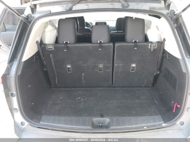 5N1DR3BA3NC216084 Nissan Pathfinder Sv 2wd