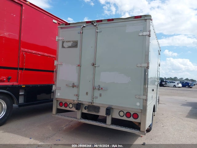 1FDUF5GT1GEA30033 Ford F-550 Chassis Xl