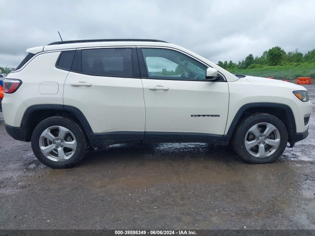 3C4NJDBB7JT333311 Jeep Compass Latitude 4x4
