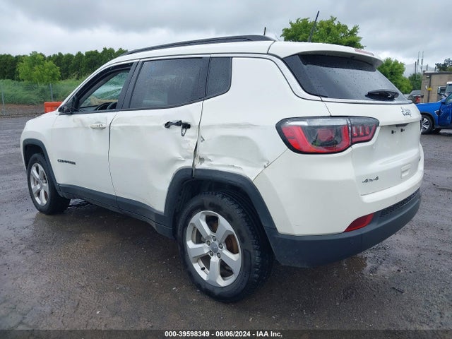 3C4NJDBB7JT333311 Jeep Compass Latitude 4x4
