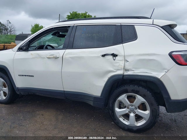 3C4NJDBB7JT333311 Jeep Compass Latitude 4x4