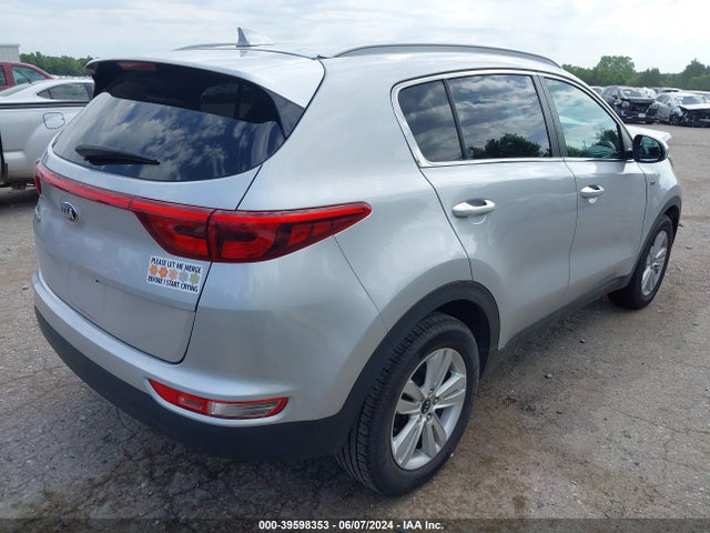 KIA Sportage Lx 2018 KNDPMCAC3J7395944 Image 4