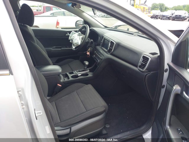 KIA Sportage Lx 2018 KNDPMCAC3J7395944 Image 5