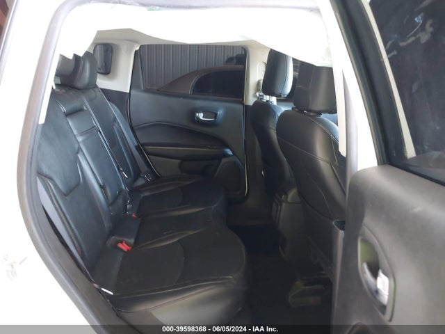3C4NJCCB5KT782125 Jeep Compass Limited Fwd