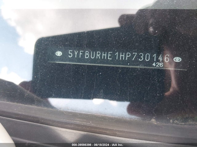 Toyota COROLLA LE 2017 5YFBURHE1HP730146 Image 9